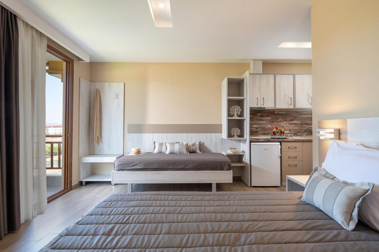Rodon Garden Apartment ซาร์ตี ภายนอก รูปภาพ