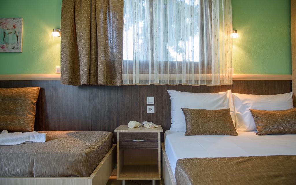 Rodon Garden Apartment ซาร์ตี ภายนอก รูปภาพ